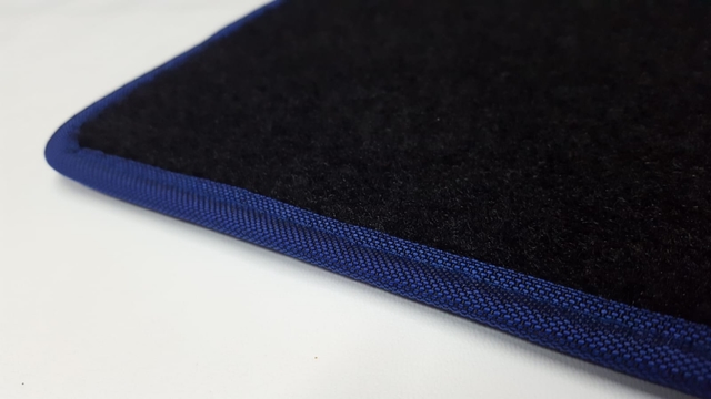 Vauxhall Corsa 01-06 Negro Alfombrillas De Coche//Borde azul y clips B
