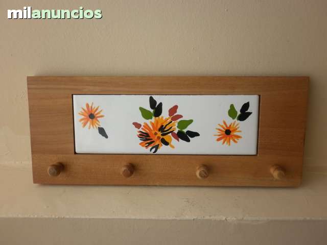 Milanuncios - Perchero madera azulejo para cocina aÑ