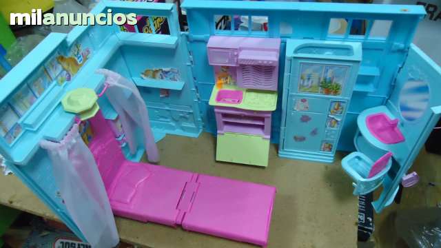 casa interactiva de barbie