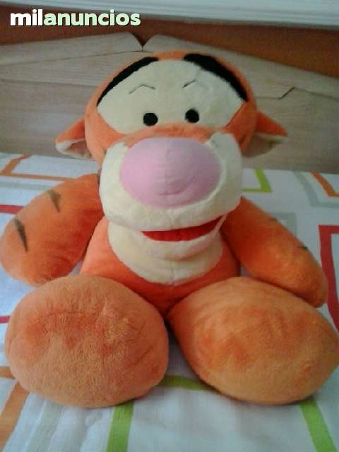 peluche tigger disney