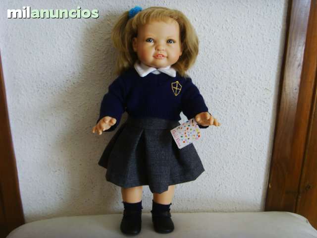 leonor muñeca