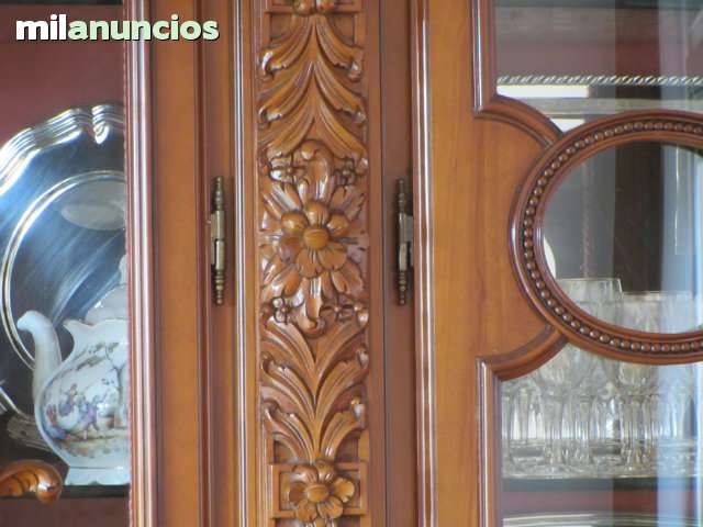MIL ANUNCIOS.COM - Mueble de comedor de NOGAL ESPAÑOL
