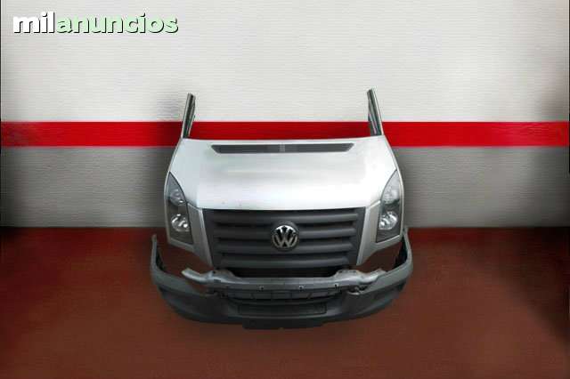 />/> Paragolpes delantero negro con rejilla de radiador VW Amarok año 01//11