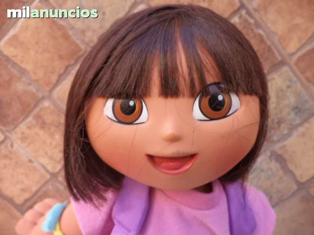 muñeca de dora la exploradora