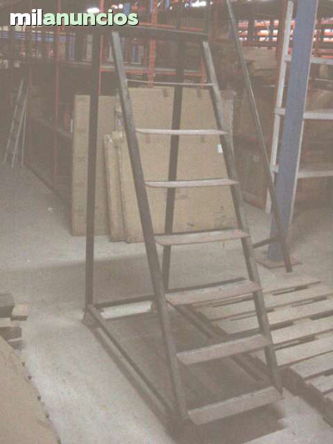 MIL ANUNCIOS.COM - Escalera para estanterias de almacen