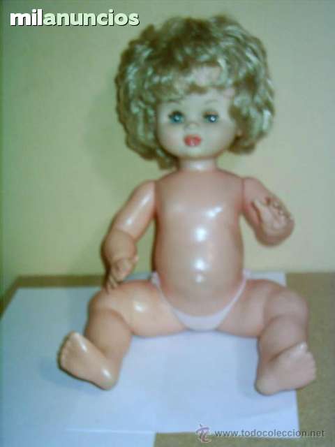 muneca de plastico