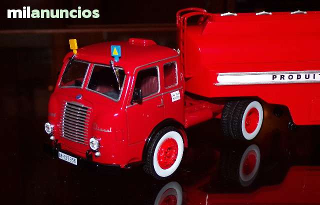 CAMIÓN PEGASO MOFLETES ESCALA 1:43 DE ALTAYA