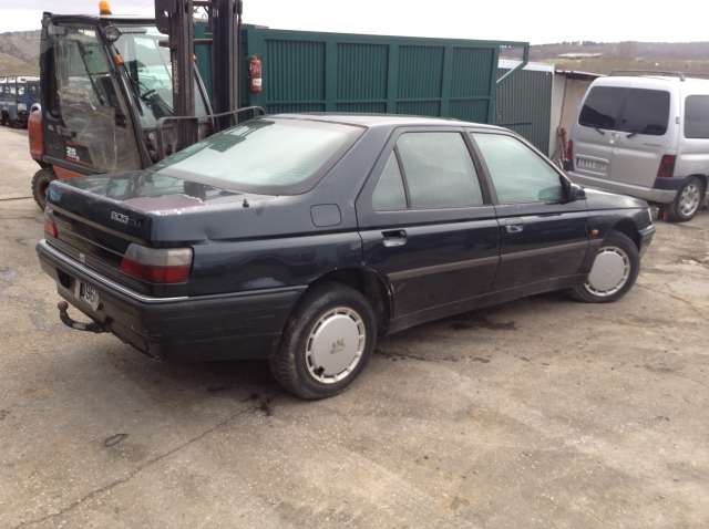 Peugeot 605 sv24