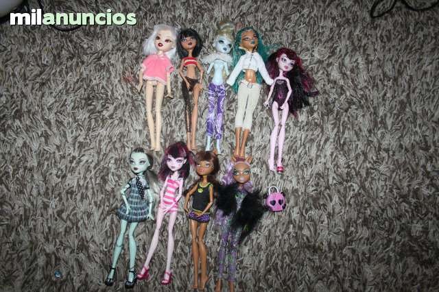 lote de muñecas monster high