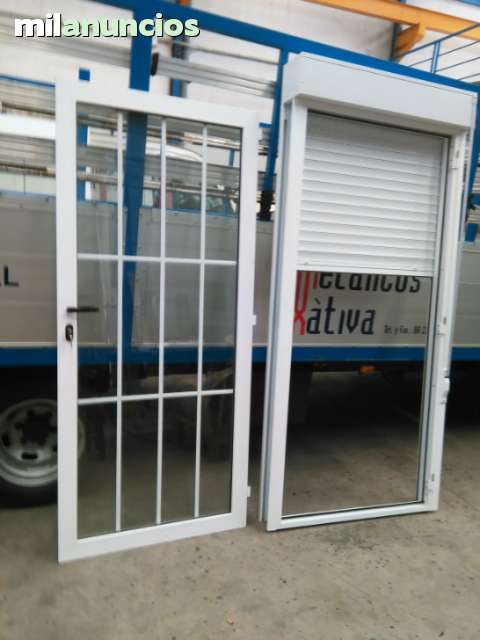 Puerta ventana aluminio con persiana Puerta ventana aluminio con persiana