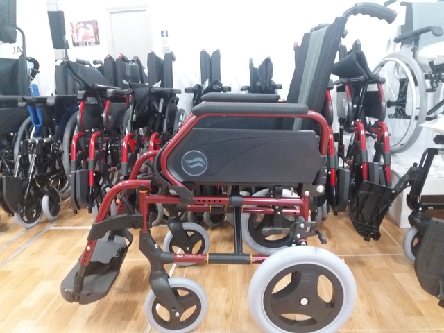 MIL ANUNCIOS.COM - Alquiler sillas de ruedas, scooter,elec