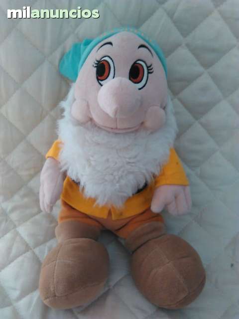 peluche gruñon 7 enanitos