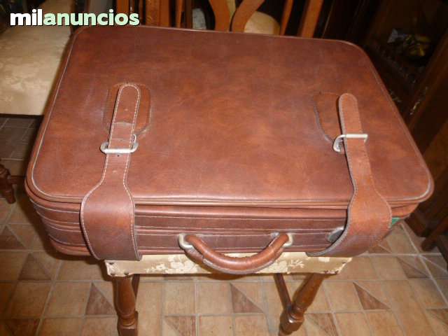 Milanuncios Antigua maleta de marron