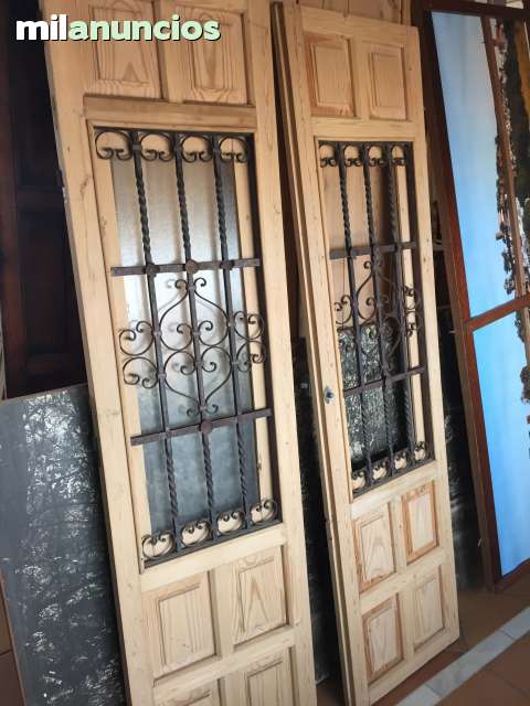 MIL ANUNCIOS.COM - Puertas y portones antiguos de madera