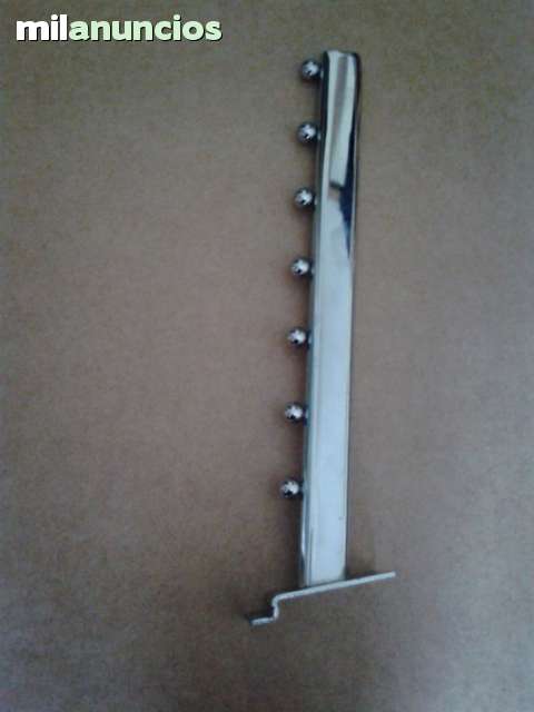 MIL ANUNCIOS.COM - Vendo ganchos para estanterias y soporte