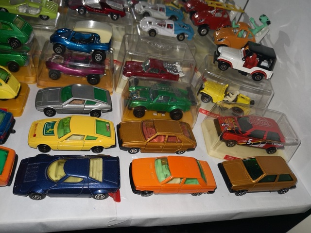 coches guisval antiguos