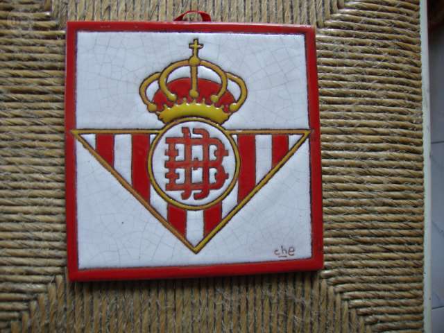 Escudo best sale betis termoadhesivo