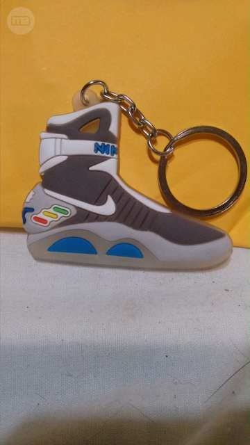 llaveros de zapatillas nike llaveros de zapatillas nike