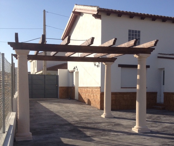 MIL ANUNCIOS.COM - Pergolas imitación madera
