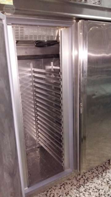 MIL ANUNCIOS.COM - Armario pastelero Infrico congelador