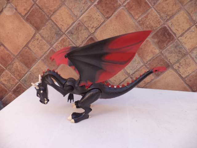 dragon negro playmobil