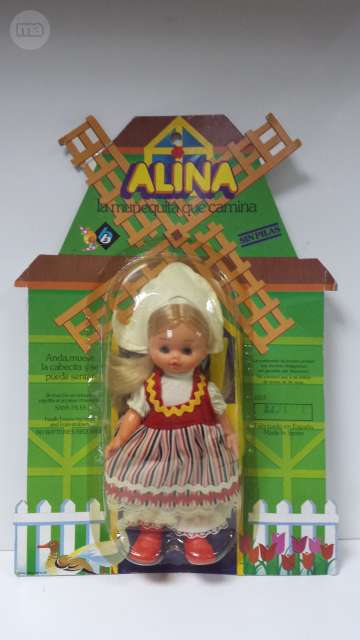 muñeca alina años 70