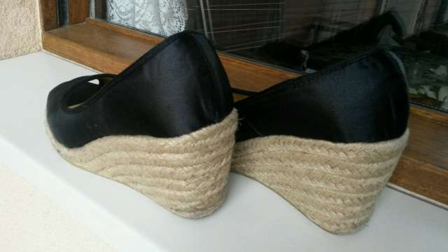 zapatos de cuña de esparto