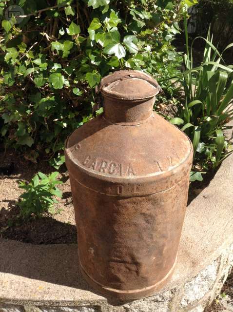 MIL Cantara o cantarera antigua.