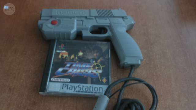 playstation 1 pistola