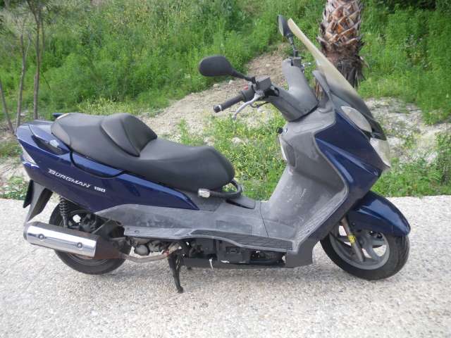 Suzuki burgman 150