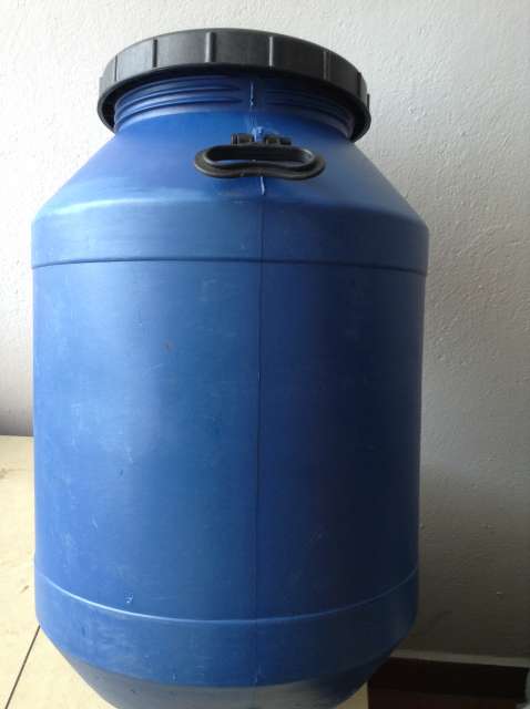 MIL ANUNCIOS.COM - Bidones plástico 50 litros