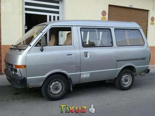 Nissan vanette s21