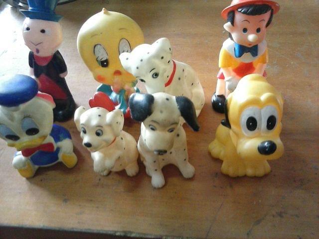 muñecos de plastico antiguos