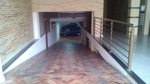 MIL ANUNCIOS.COM - Garaje amplio y fÁcil acceso CALLE BUENOS AIRES en