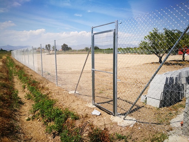 Puertas de malla galvanizada