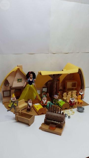 casa de blancanieves juguete
