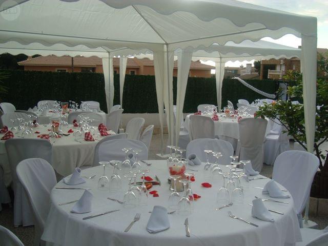 MIL ANUNCIOS.COM - Alquiler de sillas mesas catering evento