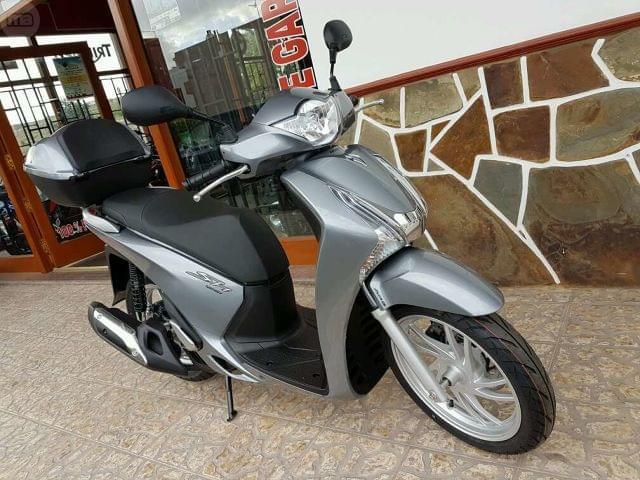 Honda scoopy 125