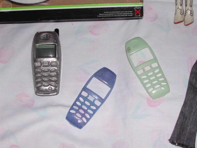 barbie con telefono