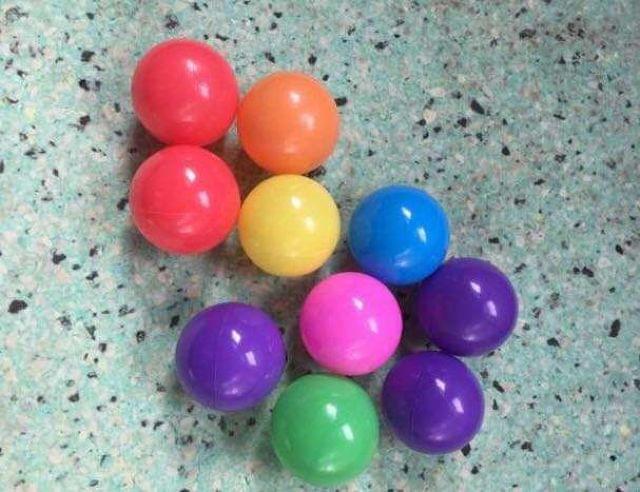 pelotas de colores infantiles