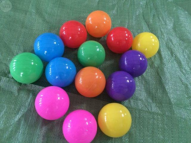 pelotas de piscina varios colores