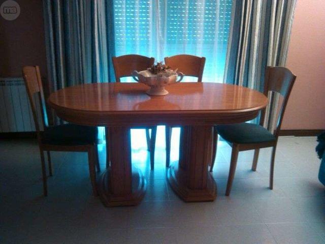Mesas de comedor. segunda mano en castellón Mesa de 90 y sillas comedor