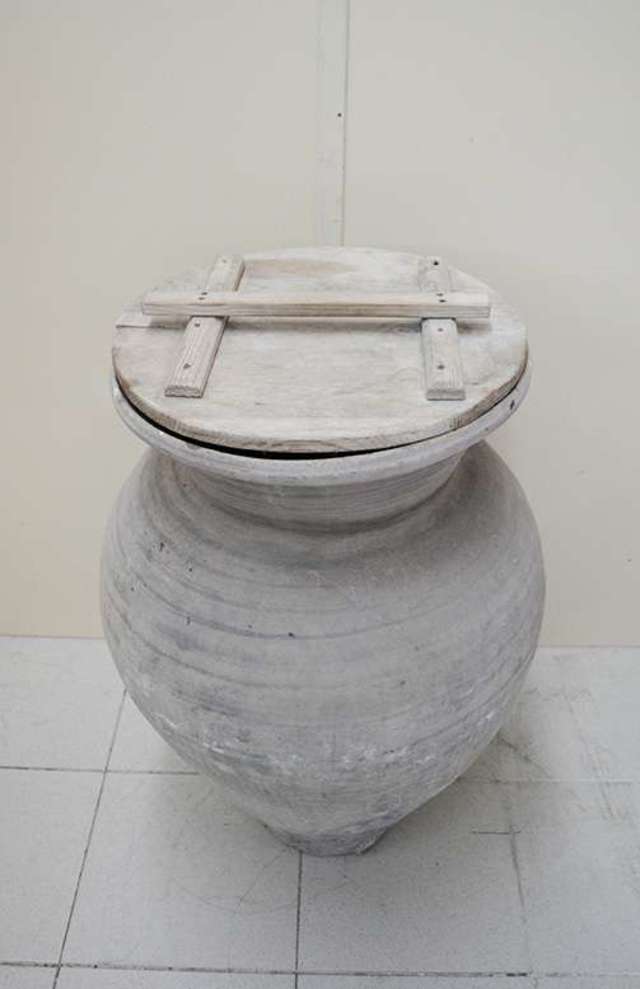 MIL ANUNCIOS.COM - Tinaja antigua de barro con tapa