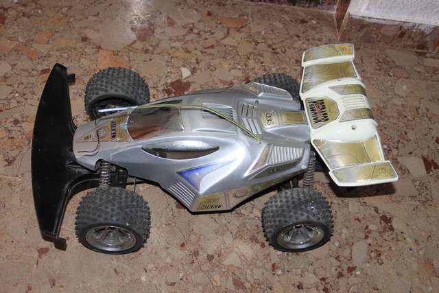 nikko predator rc car