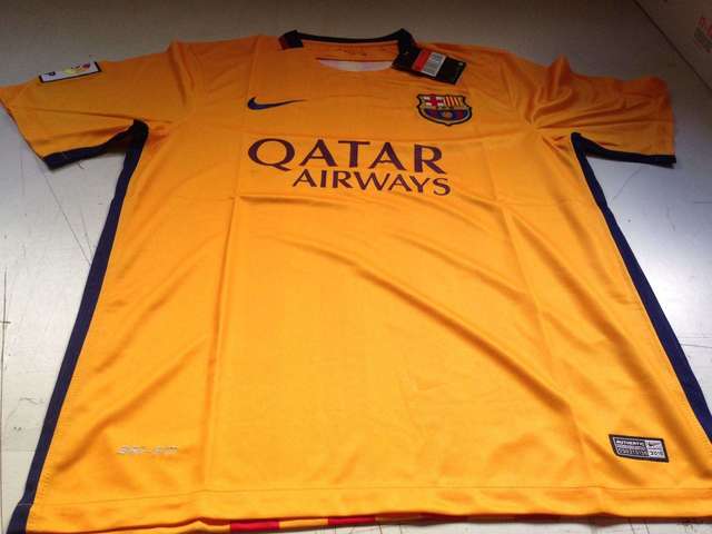 camiseta amarilla fcb