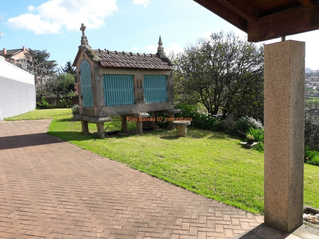 MIL ANUNCIOS.COM - 3088 casa de mamposterÍa gallega de 300 m2 + 400 m2