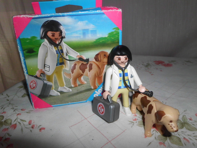 playmobil veterinaria con perro