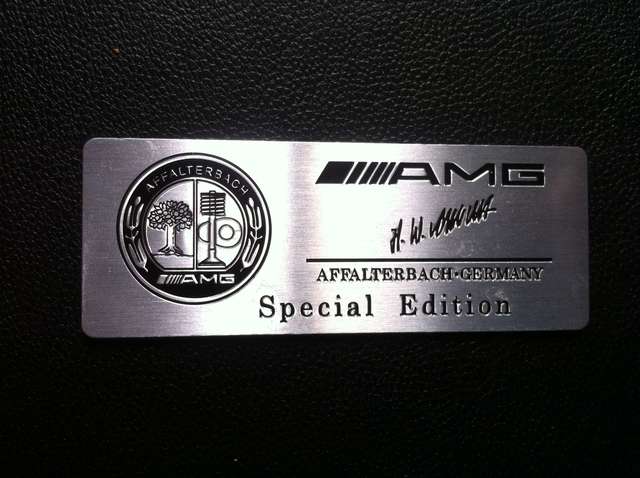 EMBLEMA LOGO ADHESIVO AMG FABRICADO EN ALEMANIA