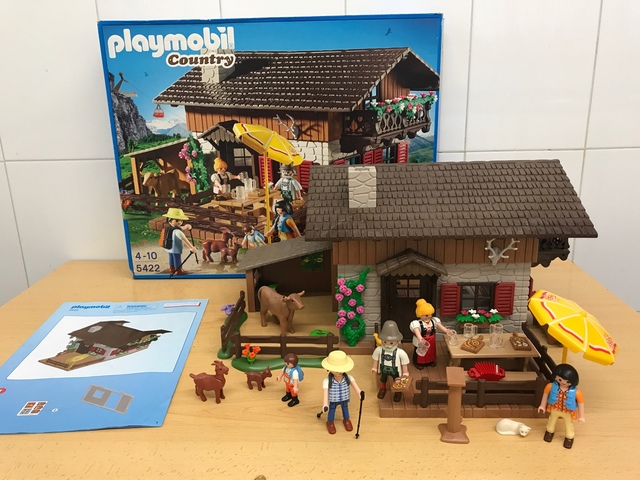 cabaña de playmobil