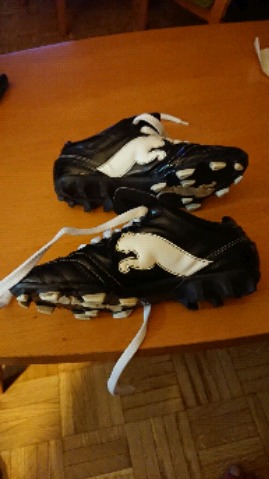 botas marca puma